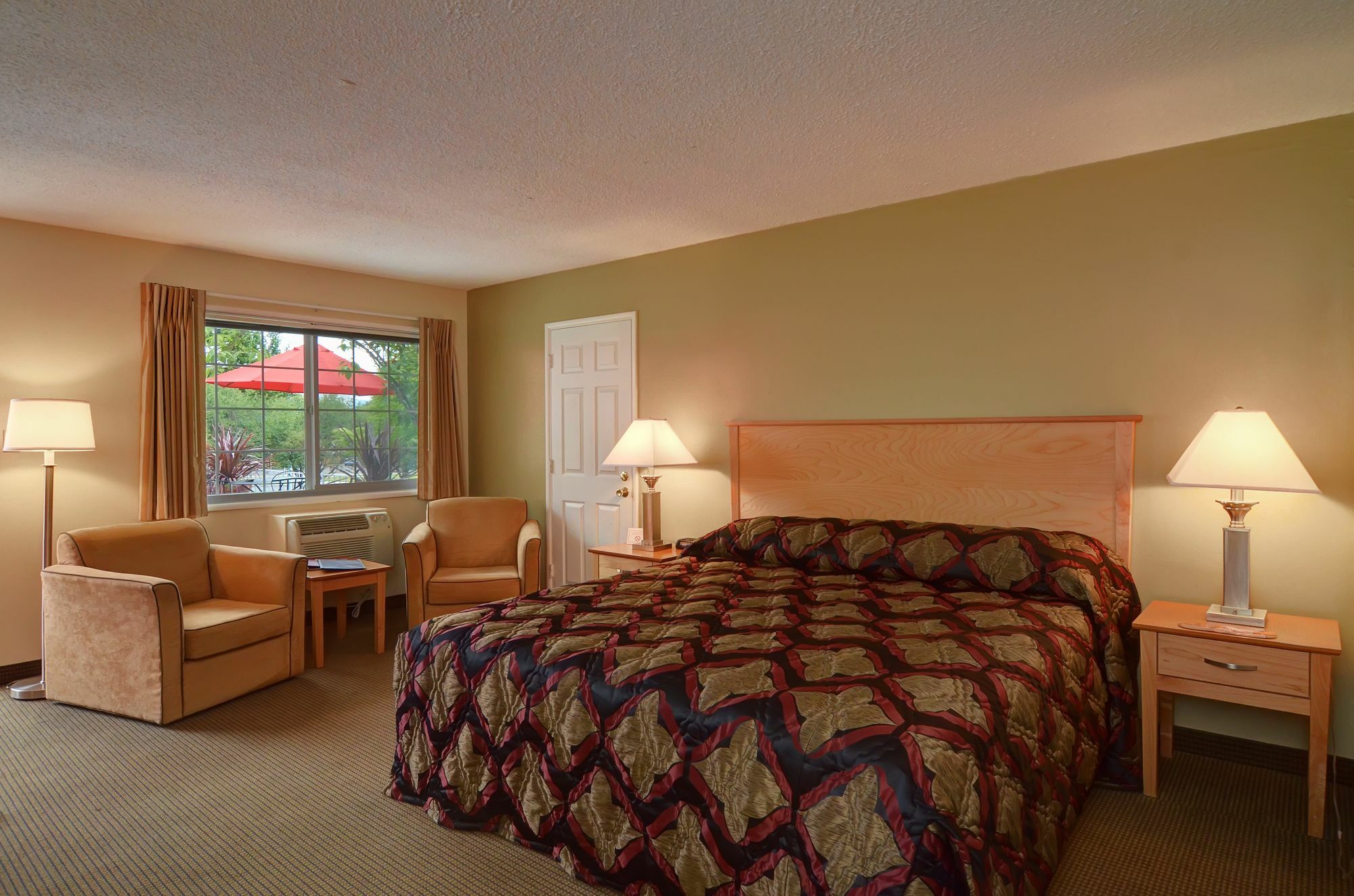 Campus Inn & Suites Eugene Downtown Rum bild